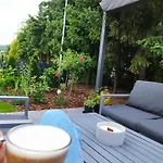 Z Ogrodem Camelia Apartamento *