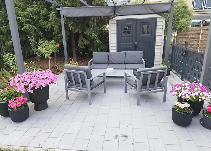 Lägenhet Z Ogrodem Camelia Rumia