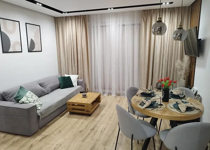 Z Ogrodem Camelia Lägenhet